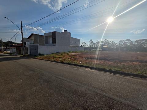 Terreno à venda em Cotia, Água Espraiada (Caucaia do Alto), com 150 m², Jardim Nova Vitória