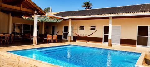 Casa à venda em Vargem Grande Paulista, Tijuco Preto, com 3 suítes, com 311 m²